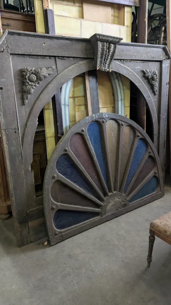Sovraporta portale ecclesiastico in legno – 214x184 cm