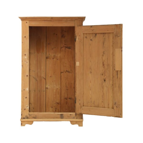 AV1542- AV1542-