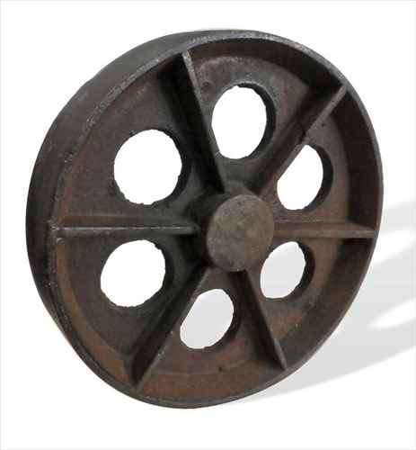 Oggettistica         —Ruota In Ghisa—